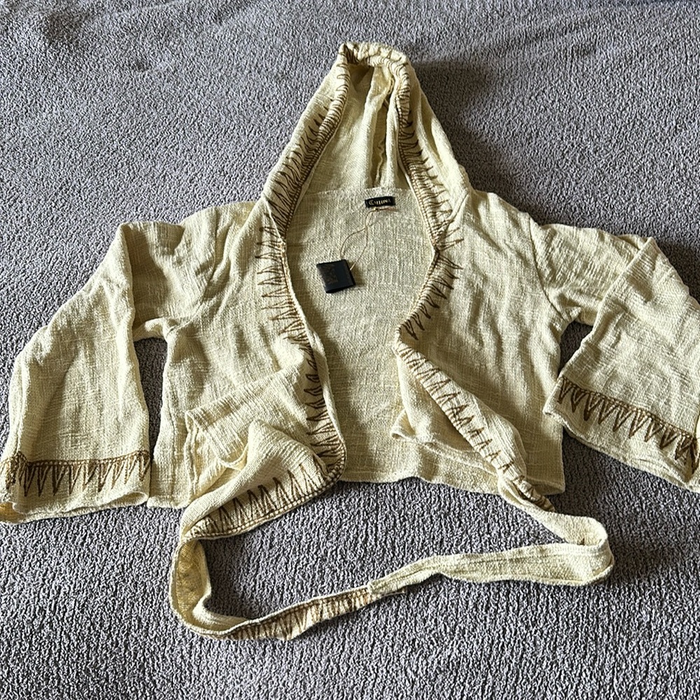 Calluna Nwt Hooded Wrap Top